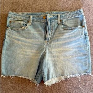Universal thread stretch denim‎ shorts